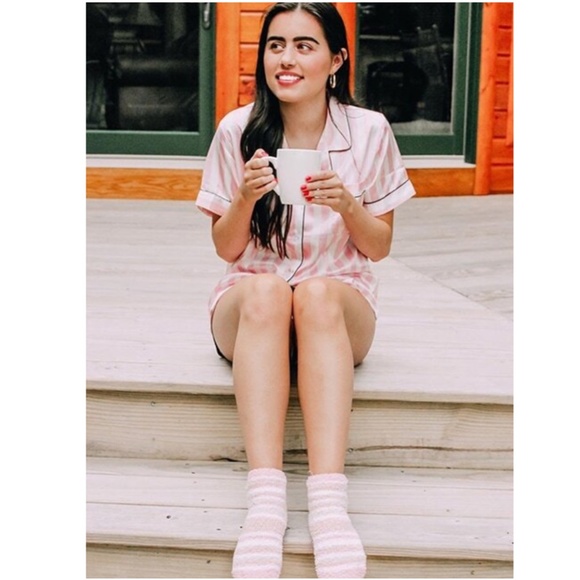 Satin Pink Stripes 4 Piece Pajamas Set - Picture 15 of 16